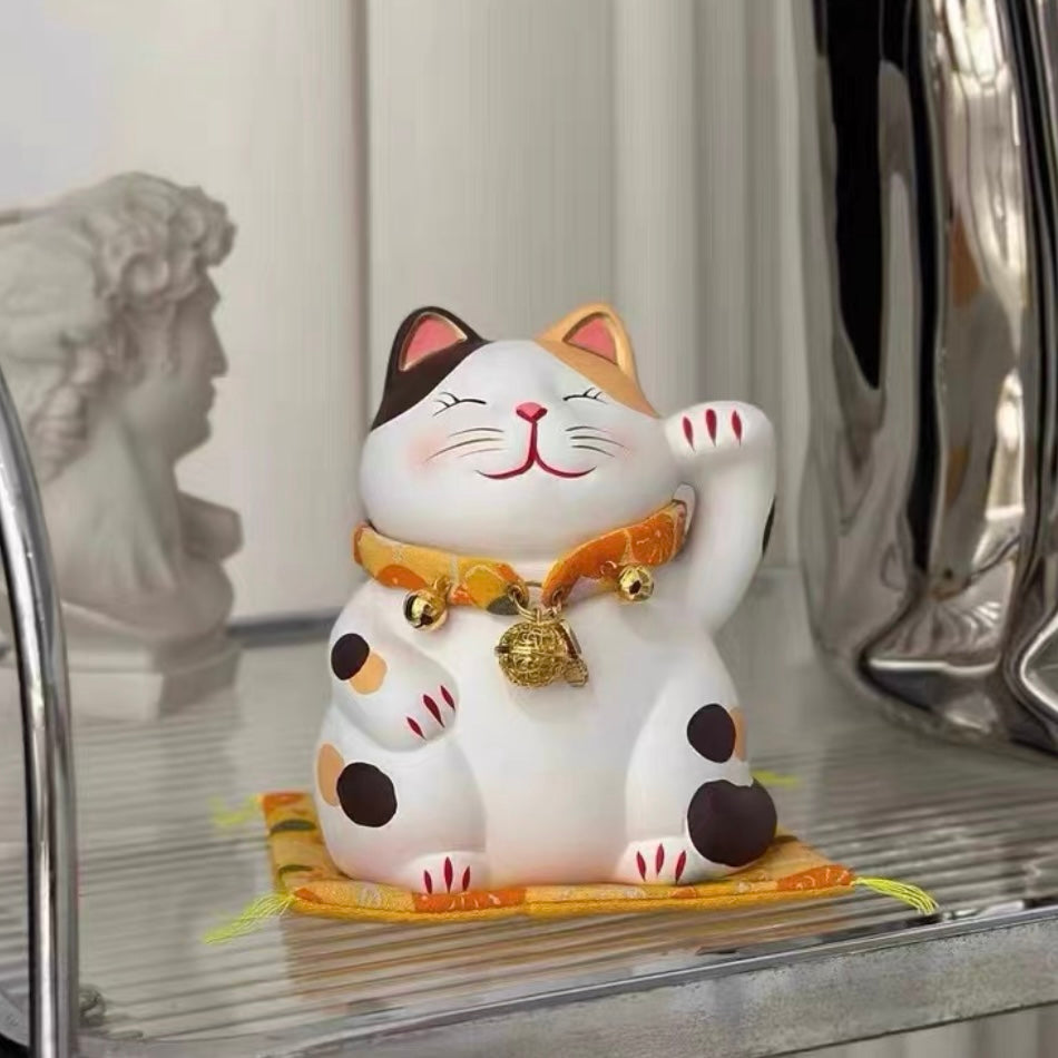 Ceramic Maneki Neko Lucky Cat - 5.5in - Lil Wild Pets