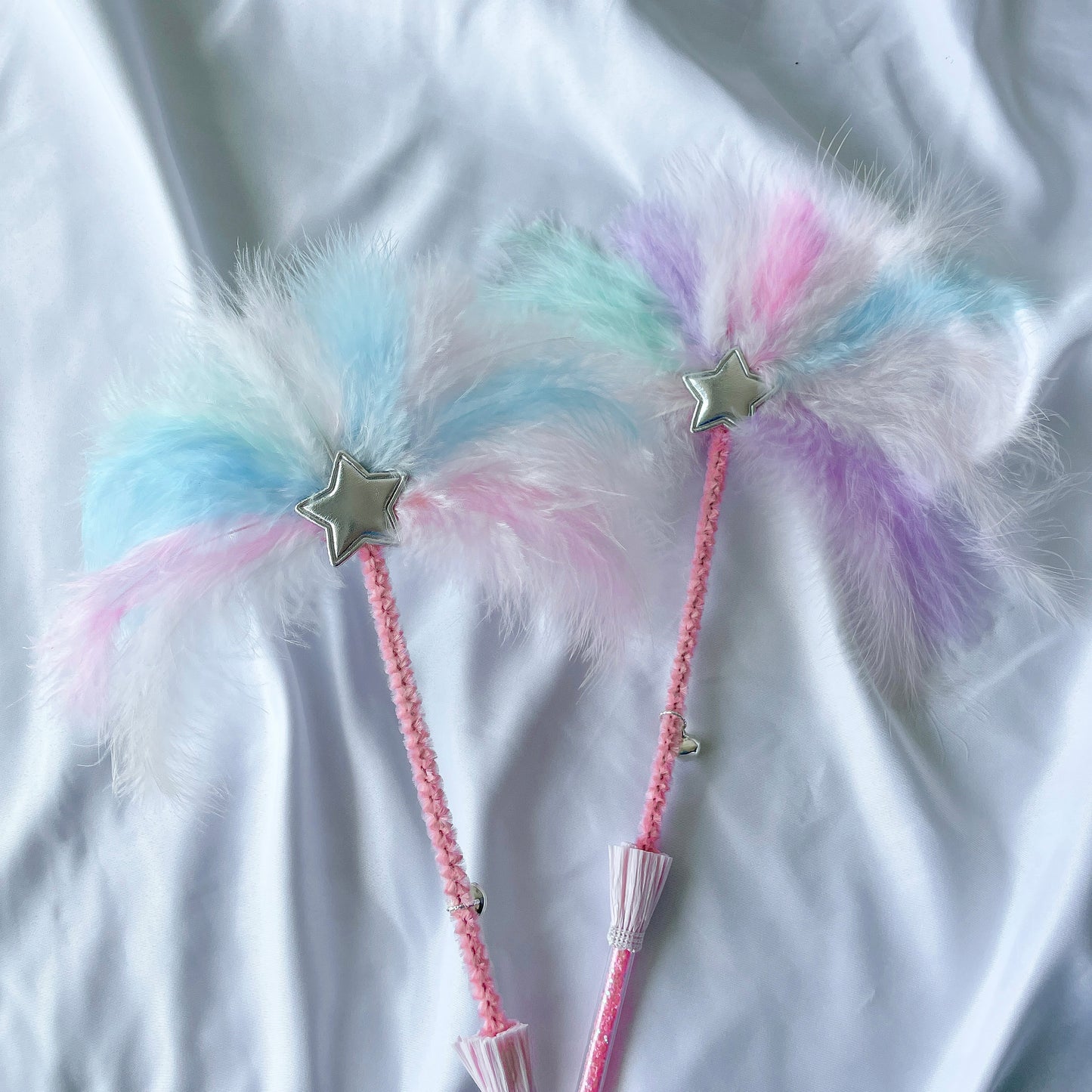 Colorful Feather Fan Teaser Wand Toy with Bells for Cats - Lil Wild Pets