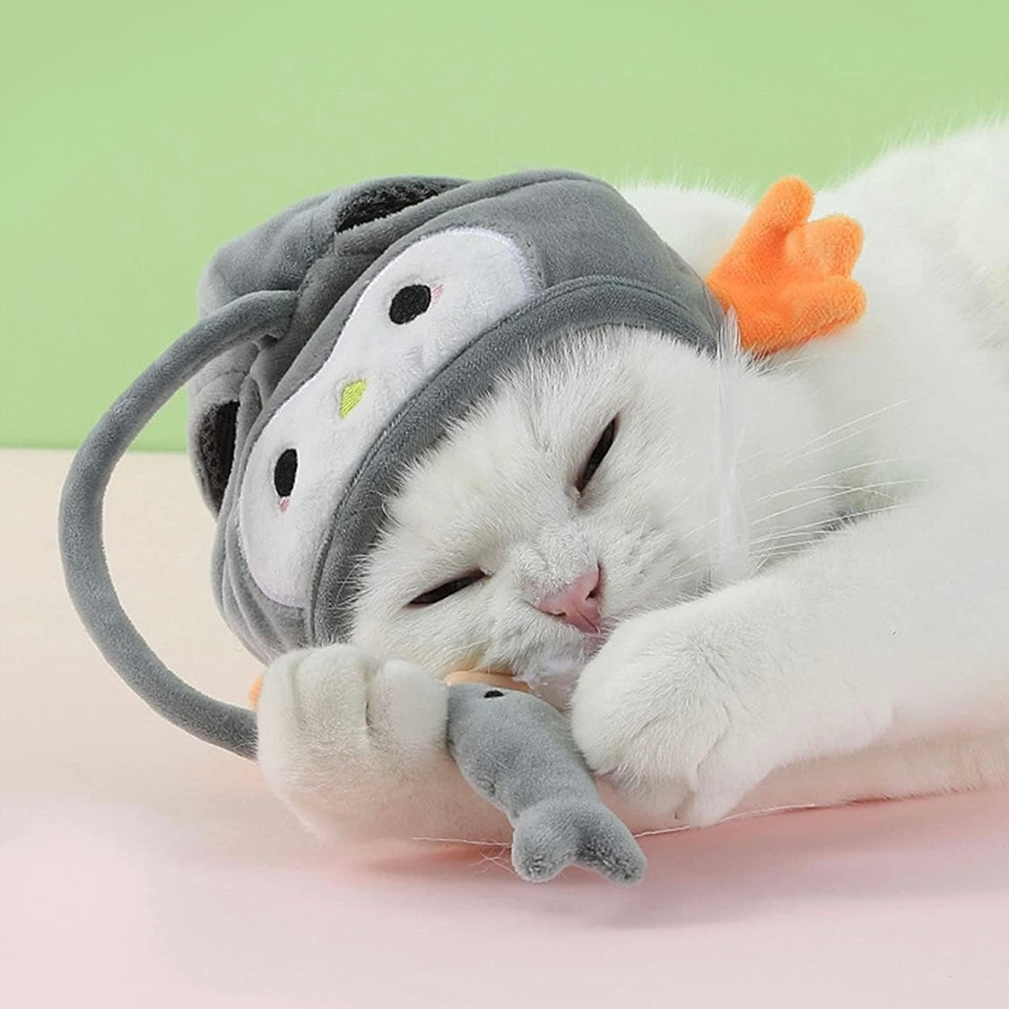 Anglerfish Self-Play Adjustable Cat Hat with Fishing Teaser Toy