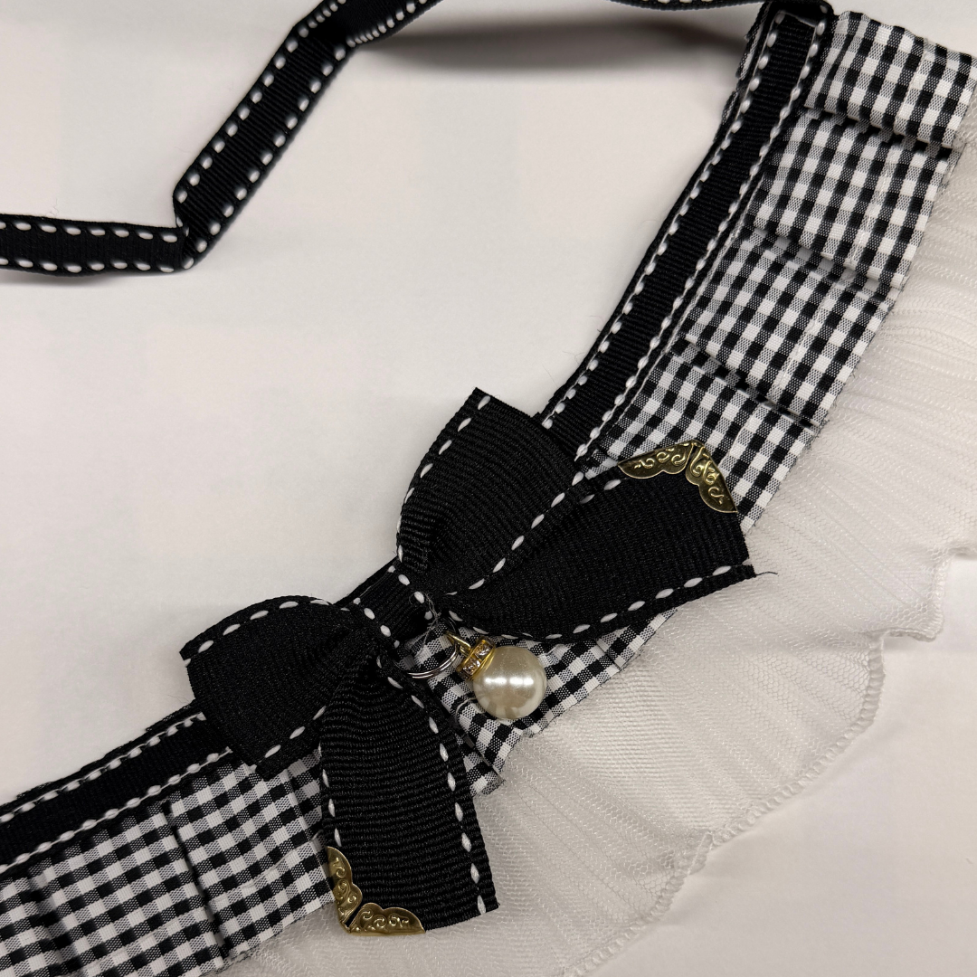 Pet Adjustable Elegant Lace Bow Collar for Cats and Dogs