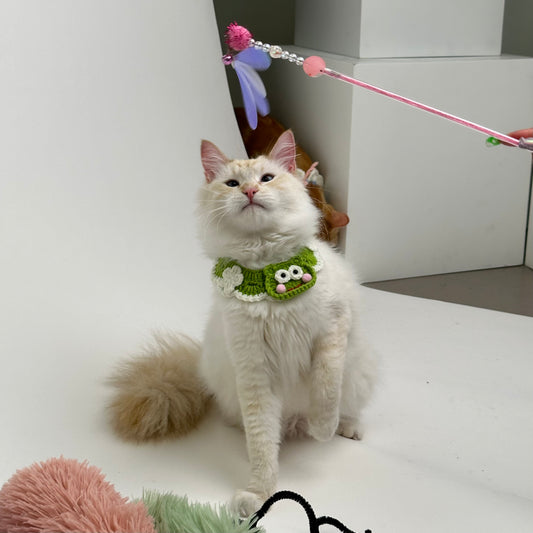 Handmade Green Froggy Crochet Pet Knit Bib Collar for Cats and Dogs