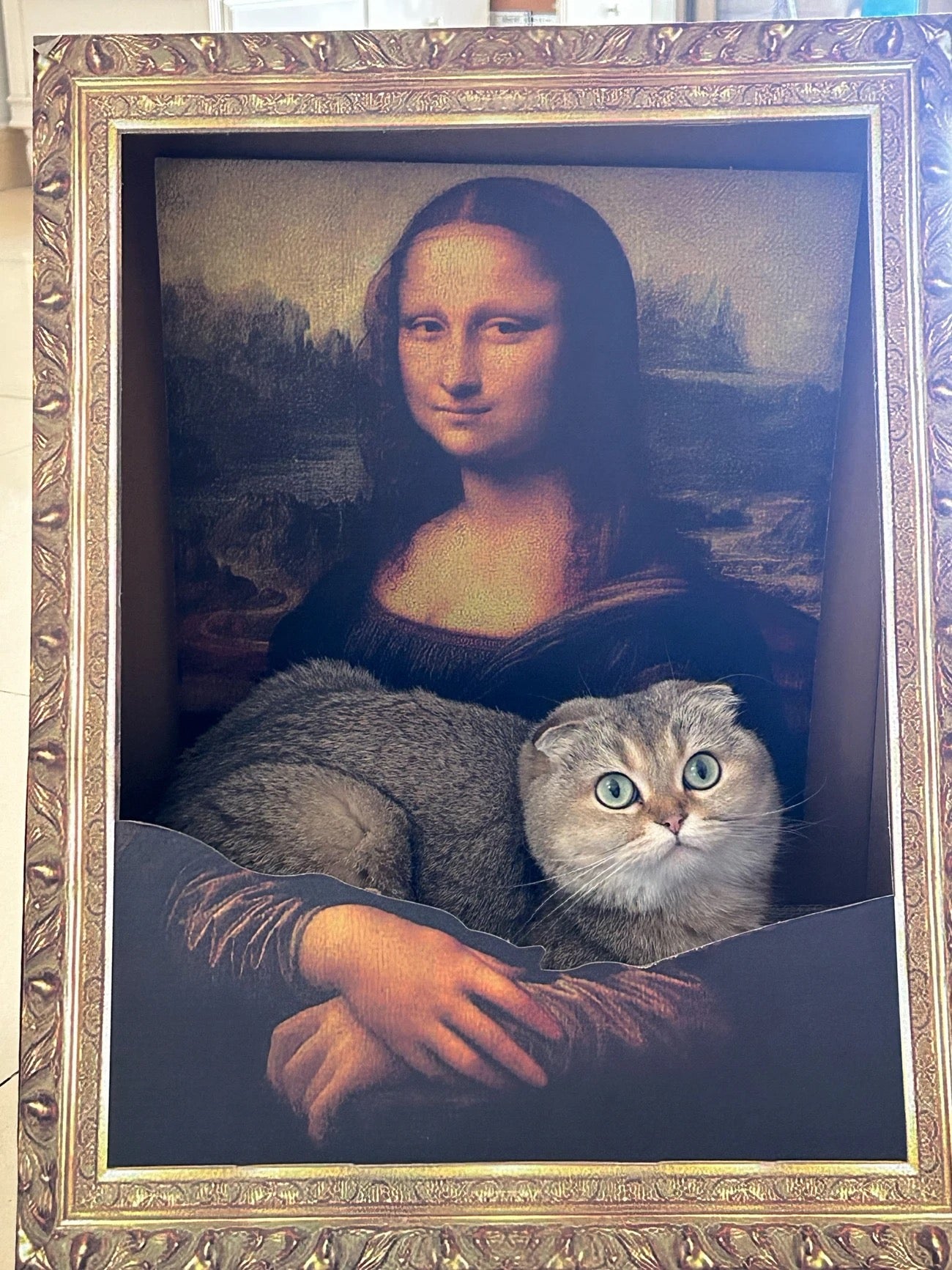 The Mona Lisa Oil Painting Cat Scratcher - Lil Wild Pets