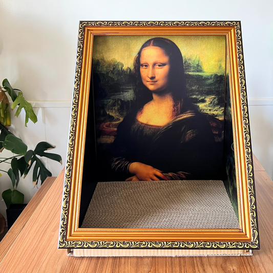 The Mona Lisa Oil Painting Cat Scratcher
